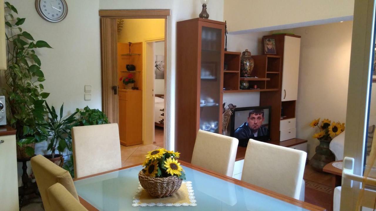 Apartment Tatjana Vis Esterno foto